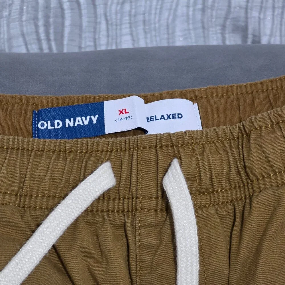 Old Navy Boys XL (14–16) Relaxed Fit Cargo Shorts – Excellent Condition